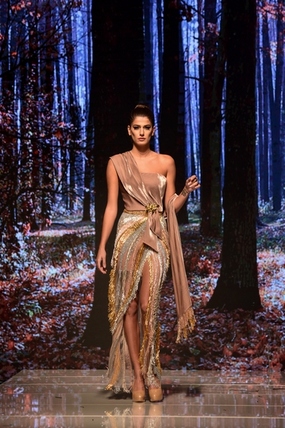 La Bourjoisie Fashion Show at Four Seasons Beirut